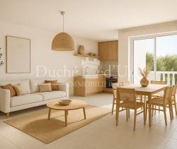 A louer APPARTEMENT T3 75 M2 TERRASSE  UZES