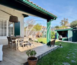 A vendre BELLE MAISON Arcachonnaise 4 PIECES BORD DE MER Andernos-les-Bains