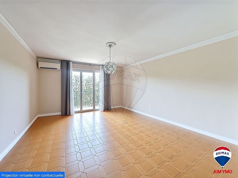 A louer APPARTEMENT T3 77 M2 BORD DE MER AJACCIO