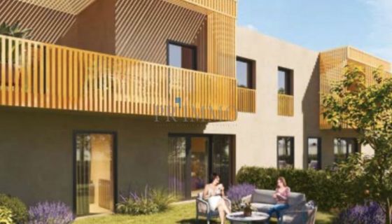 A louer APPARTEMENT DE PRESTIGE NEUF T4 87 M2 TERRASSE BORD DE MER CAVALAIRE SUR MER