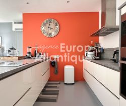 A louer MAISON  5 PIECES 140 M2 BORD DE MER LA PALMYRE commerces