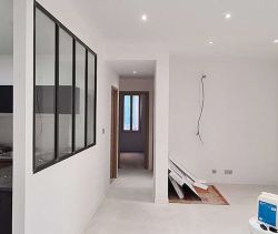 A louer APPARTEMENT T3 54 M2 BORD DE MER LA CIOTAT