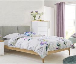 A louer APPARTEMENT T4 91 M2 TERRASSE BORD DE MER MAUGUIO