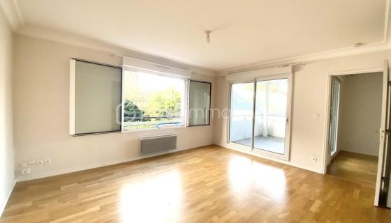 A louer APPARTEMENT T2 40 M2 TERRASSE  NANTES