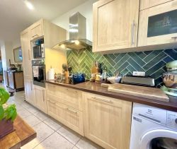 Se alquila apartamento de 2 habitaciones, 72 m², terraza, junto al mar, Le Cannet