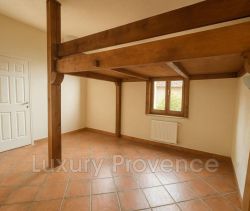 A louer APPARTEMENT T4 83 M2  GARDANNE