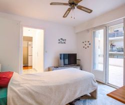 A louer STUDIO  23 M2 TERRASSE BORD DE MER NICE