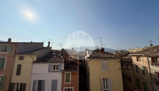 A louer APPARTEMENT DUPLEX NEUF T3 69 M2  SAINT ZACHARIE