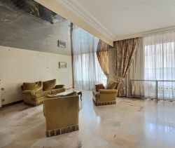 APPARTEMENT T7 205 M2  PERPIGNAN