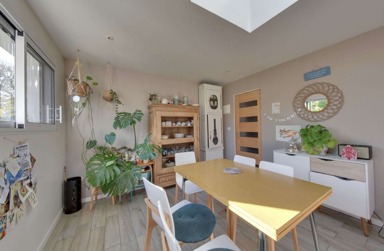 8dc0729d24464089165caa88a7fec9eb