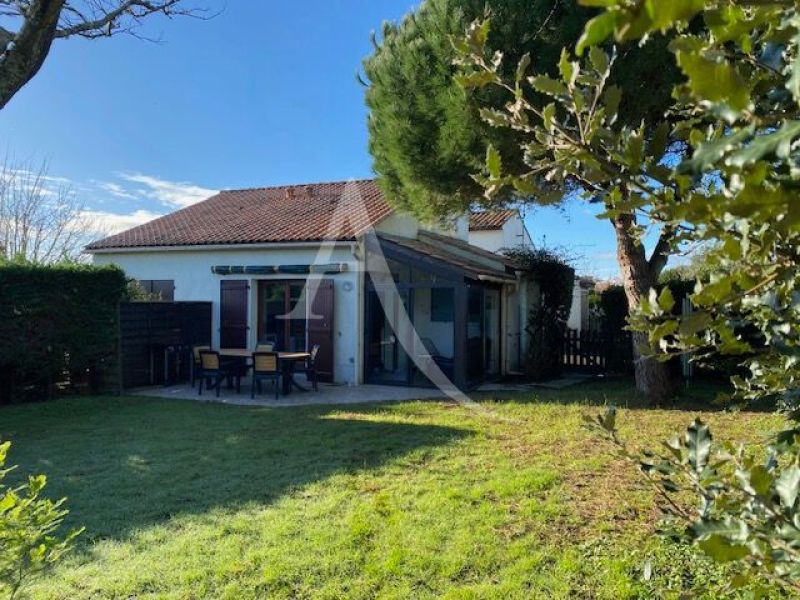 A vendre MAISON  3 PIECES 43 M2 BORD DE MER SAINT VINCENT SUR JARD