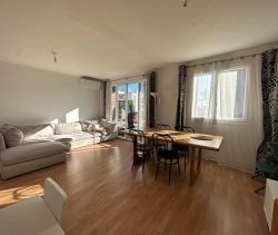 A louer APPARTEMENT NEUF T3 67 M2 BORD DE MER CAGNES SUR MER