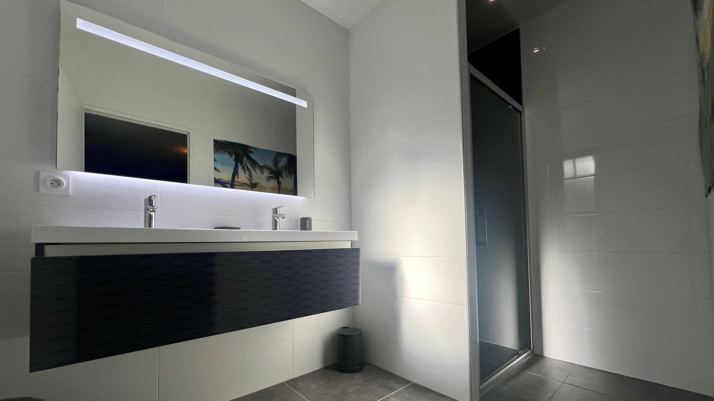 db714006569bed44de4369068cd3483a