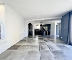 A louer MAISON  4 PIECES 120 M2 BORD DE MER SERIGNAN