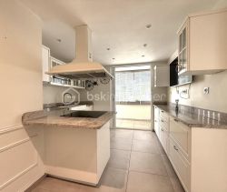 For rent: 4-room apartment, 61 m², terrace, seaside, Sète