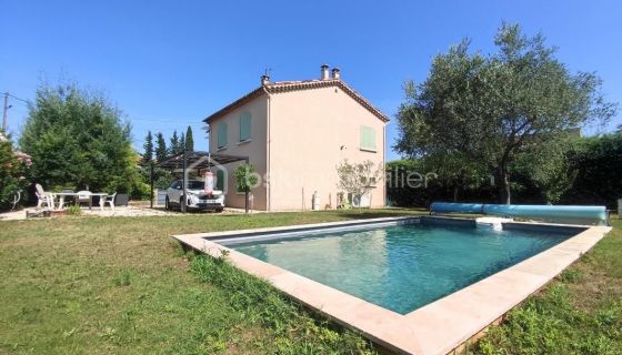 CASA DE 7 HABITACIONES 117 M2 BAGNOLS SUR CEZE