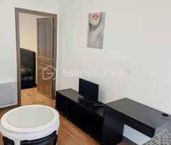 Studio apartment for rent in Nîmes, 30 m²
