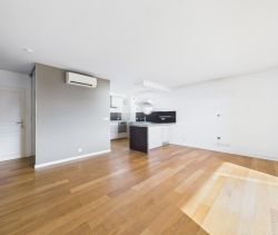 A louer APPARTEMENT T2 51 M2 TERRASSE VUE MER AJACCIO