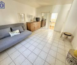 A louer MAISON  DE PêCHEUR PIEDS DANS L'EAU VALRAS PLAGE