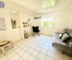 A louer MAISON  DE PêCHEUR PIEDS DANS L'EAU VALRAS PLAGE