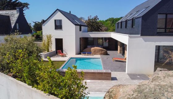 For sale: MAGNIFICENT 6-ROOM villa, 237 m², beach within walking distance of Ploumanac'h