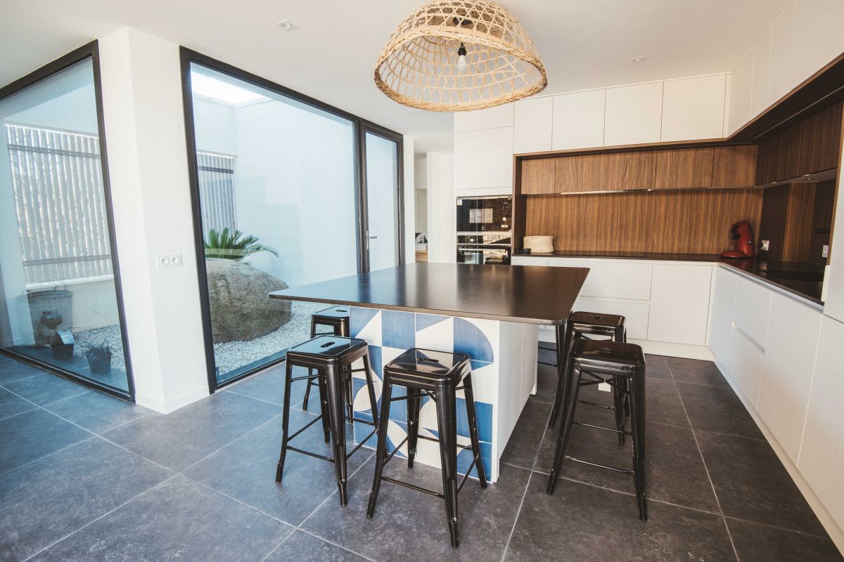 c58345ee80ad58f795c4a1f43661d9ea