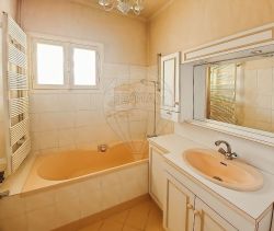 A louer APPARTEMENT T4 79 M2  NANTES