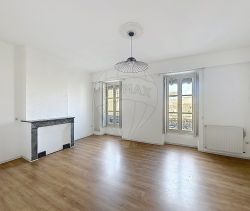 Apartment for rent, 2 bedrooms, 72 m², Nîmes