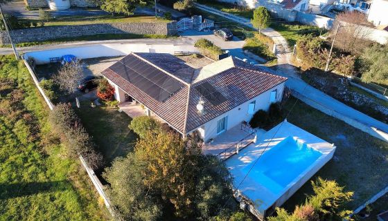 A louer MAISON  5 PIECES 131 M2  ROUSSON