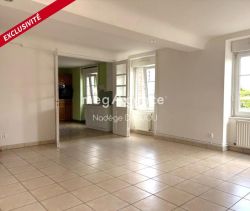 Se alquila casa señorial en Campeaux