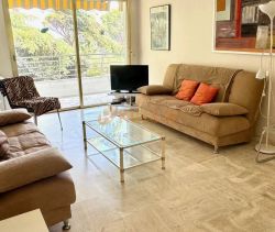 A vendre APPARTEMENT T2 53 M&sup2; CROIX DES GARDES CANNES