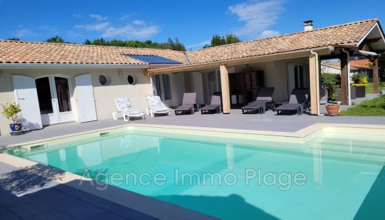 A louer MAISON  CONTEMPORAINE BORD DE MER VENSAC campagne