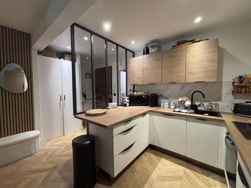 A louer APPARTEMENT T3 70 M2 BORD DE MER CAGNES SUR MER