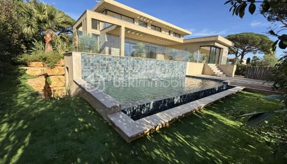 A louer MAISON  CONTEMPORAINE VUE MER SAINTE MAXIME