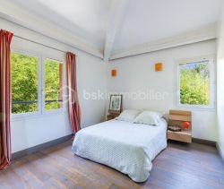 A louer MAISON  CONTEMPORAINE BORD DE MER VENCE