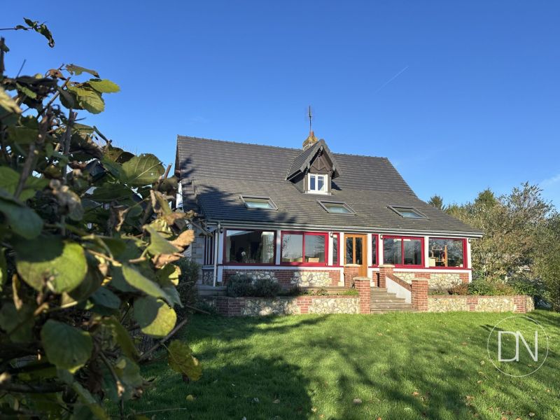 A vendre MAISON  6 PIECES 153 M2 BORD DE MER YERVILLE Commerces et tous services à 3 km (Yerville, accès à l'A29 à 5 km, Rou30 minen à