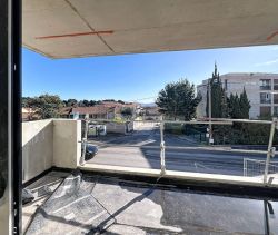 A louer APPARTEMENT T4 74 M2 TERRASSE BORD DE MER LA CIOTAT