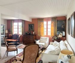 For sale: 3-room house, 70 m², seaside, Saint Gilles Croix de Vie