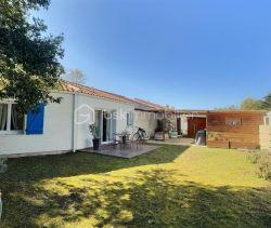 A louer LONGèRE  6 PIECES 163 M2 BORD DE MER SAINT JEAN DE MONTS