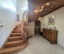 For rent: 5-room apartment, 250 m², terrace, seaside, Bouzigues