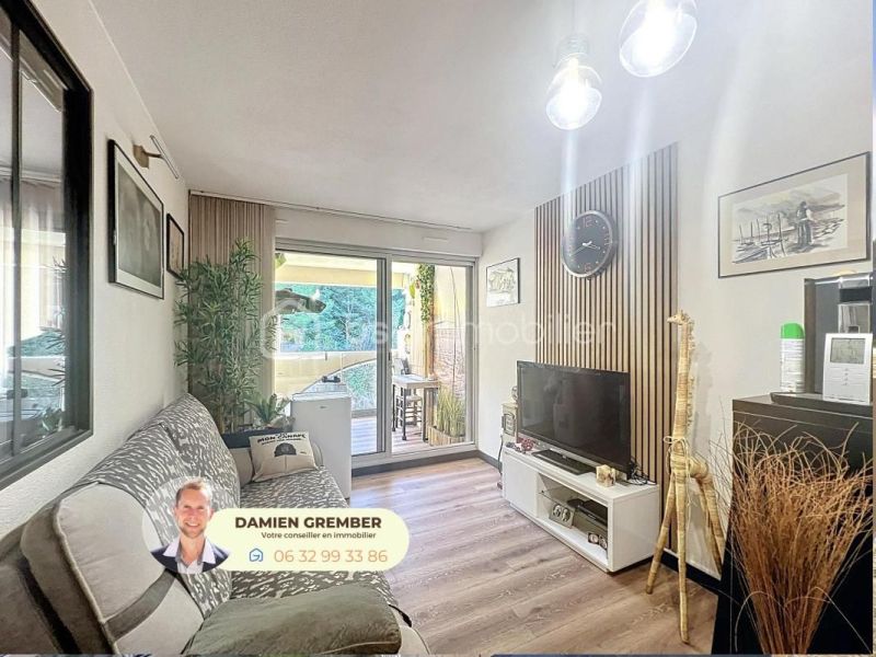 A louer APPARTEMENT NEUF T3 47 M2 TERRASSE BORD DE MER SETE