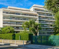A louer APPARTEMENT T2 33 M2 PLAGE à PIED ANTIBES