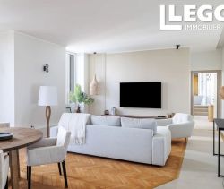 A louer APPARTEMENT T3 89 M2 BORD DE MER NICE