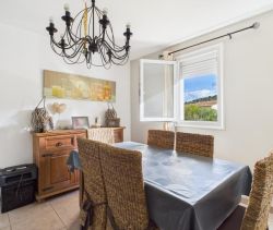 A louer MAISON  6 PIECES 120 M2  MEZZAVIA