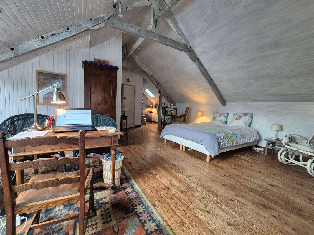 4a7196f03b5a4748aeb43870ee5a3db6