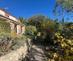 House for rent, 4 rooms, 124 m², Mimet