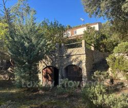 House for rent, 4 rooms, 124 m², Mimet