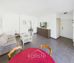 A louer APPARTEMENT DE PRESTIGE T2 53 M2 TERRASSE BORD DE MER AJACCIO