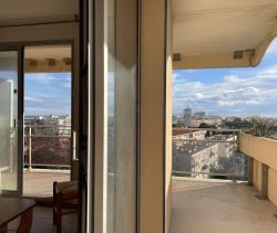 STUDIO  20 M2 TERRASSE BORD DE MER CANET EN ROUSSILLON