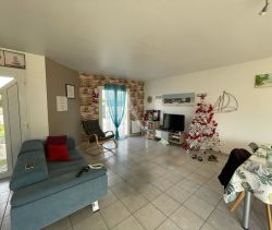 A vendre MAISON  5 PIECES 140 M2  LE BERNARD